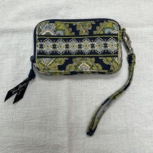 Vera Bradley Cambridge tech case